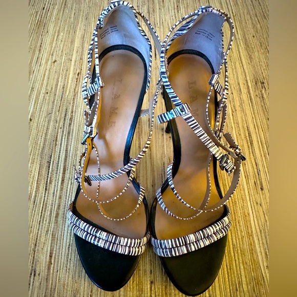 L.A.M.B. Size 8 black & white straps heels - Picture 1 of 2
